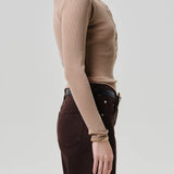 Varra Henley (Moth)
