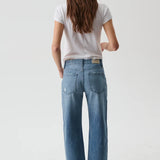 Lexi Mid Rise Bowed Straight (Distance)